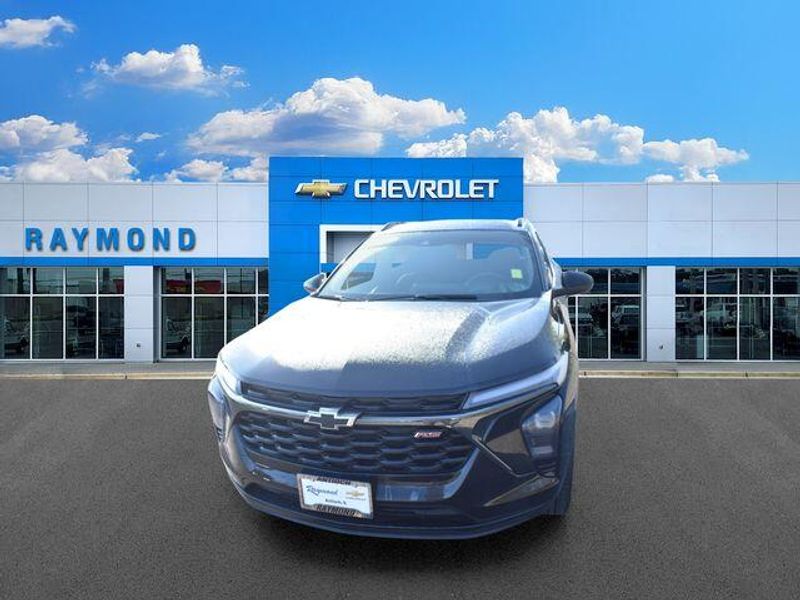 Used 2024 Chevrolet Trax 2RSImage 8