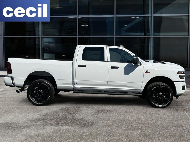2026 Ram 2500 Tradesman photo 6