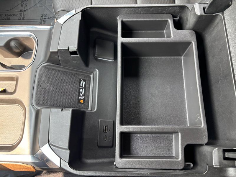 Used 2023 Chevrolet Silverado 1500 High CountryImage 22