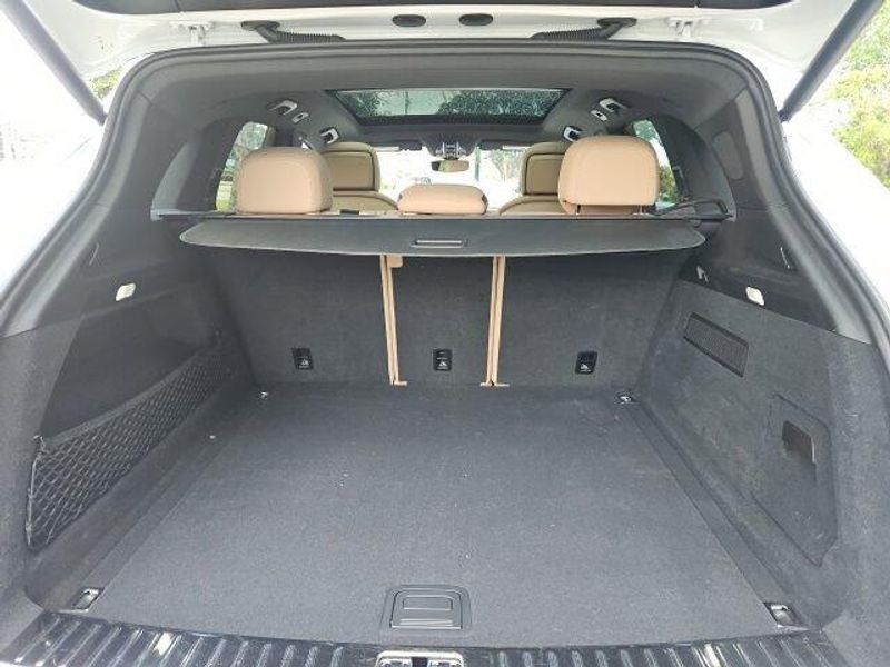 Used 2023 Porsche Cayenne Platinum Edition