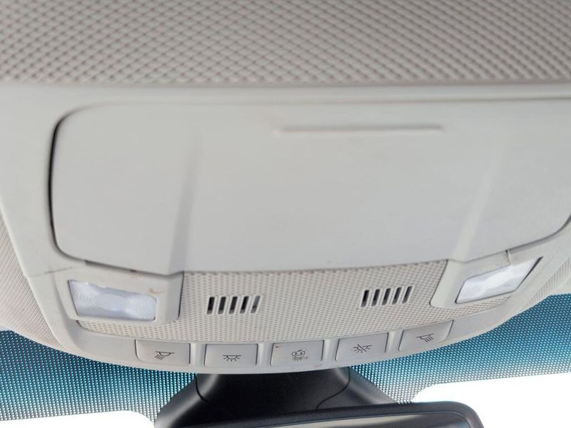 2022 Ford Edge TitaniumImage 29