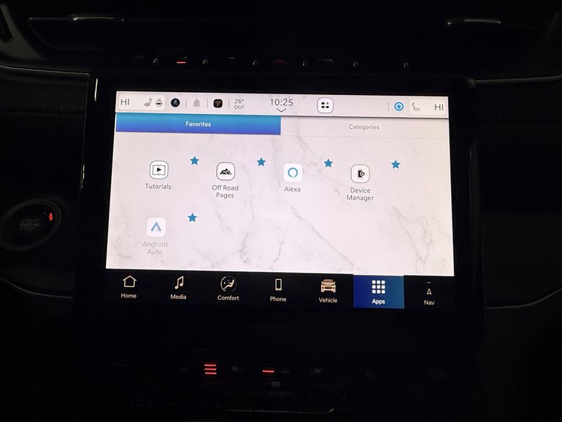 New 2025 Jeep Grand Cherokee L Limited 4x4Image 36