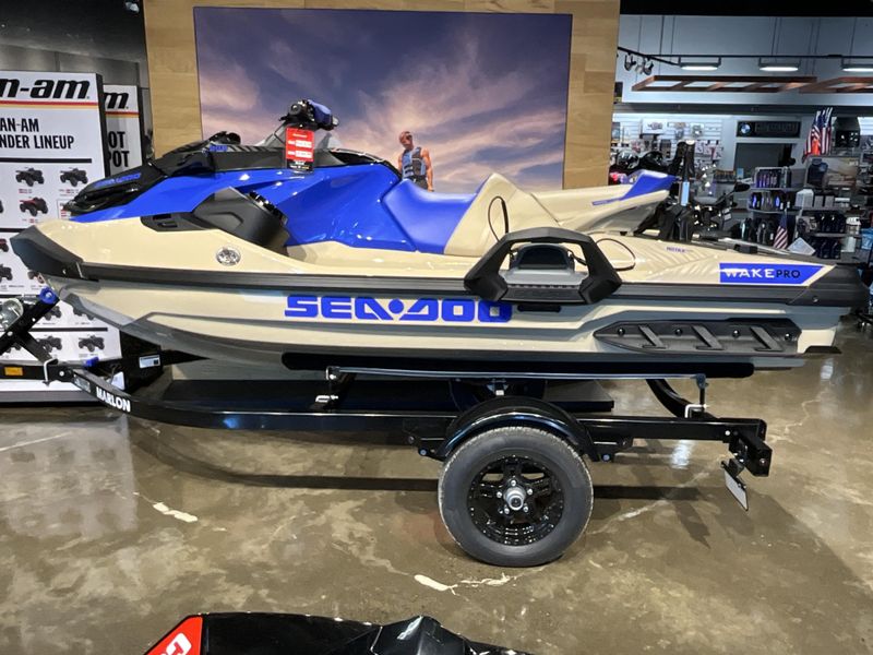 New 2025 SEA DOO WAKE PRO 230 Image 1