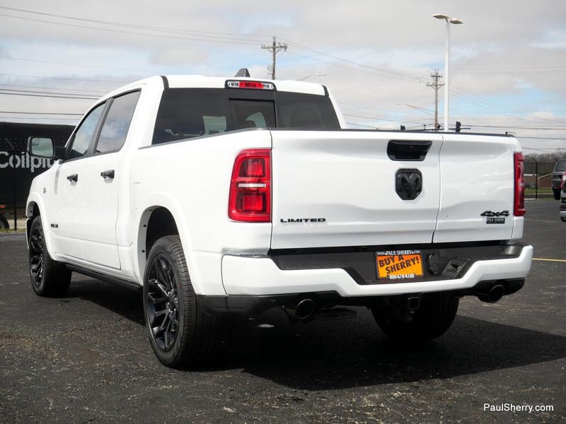 New 2026 RAM 1500 Limited Crew Cab 4x4 5'7' Box