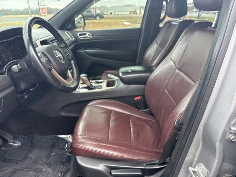 2016 Jeep Grand Cherokee Laredo