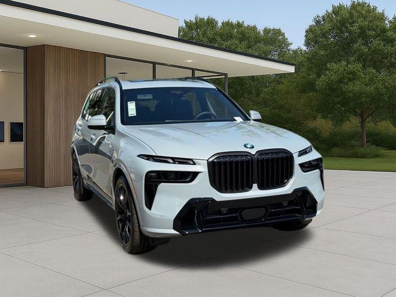 New 2026 BMW X7 xDrive40iImage 5