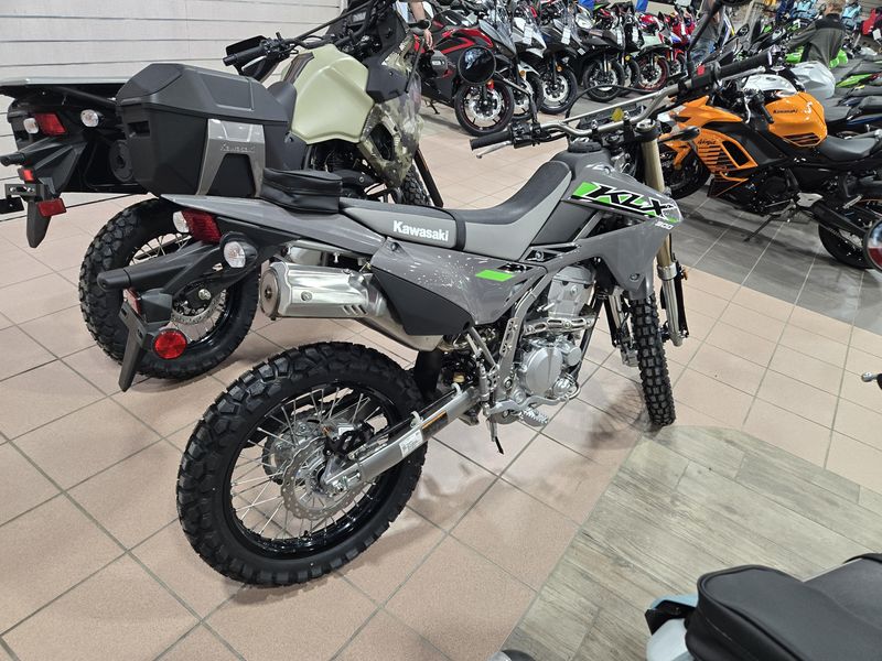 2025 Kawasaki KLX 300 BATTLE GRAYImage 3