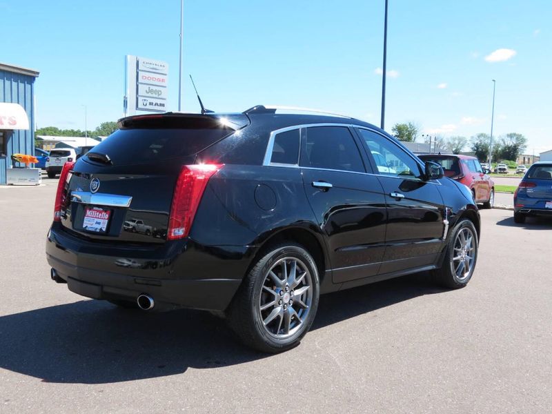 Used 2011 Cadillac SRX Premium Collection AWD 4dr SUVImage 2