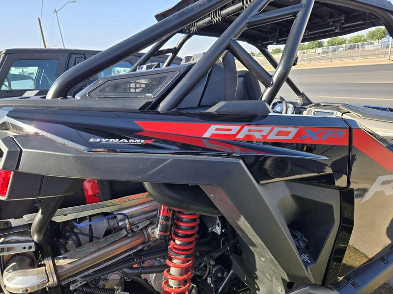 2025 Polaris RZR PRO XP ULTIMATE ONYX BLACK Image 11