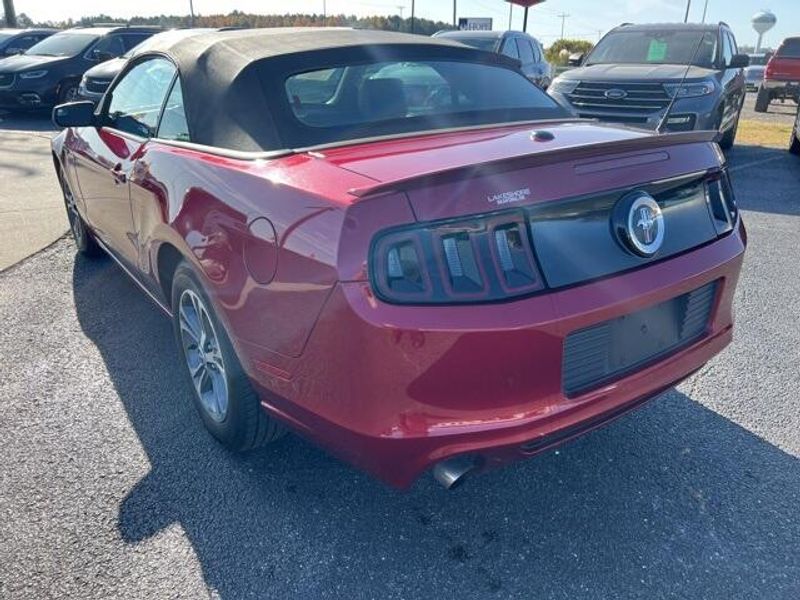 2014 Ford Mustang V6 PremiumImage 5