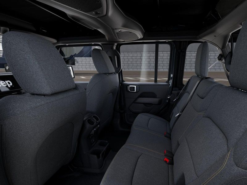 New 2026 Jeep Wrangler 4-door SaharaImage 23