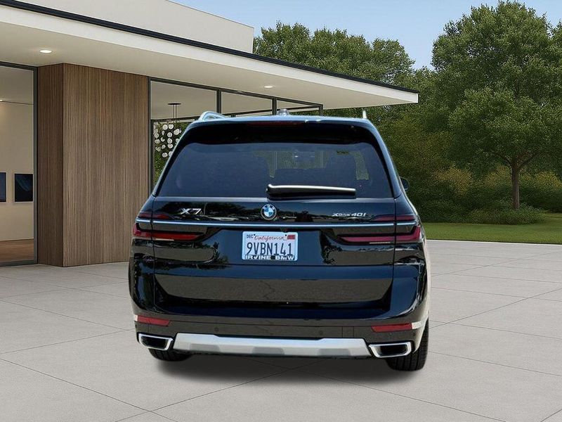 Used 2026 BMW X7 xDrive40iImage 9