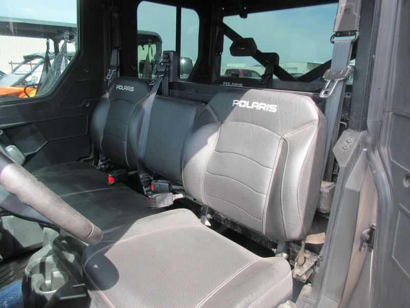 USED 2023 POLARIS RGR CREW XP 1000 NS PREM -AZURE CRYSTAL Image 19