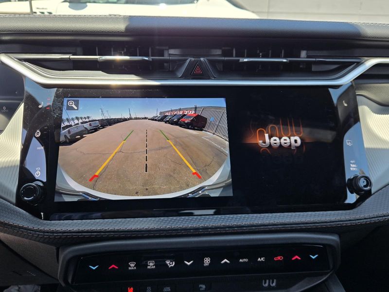 New 2026 Jeep Cherokee Limited 4x4