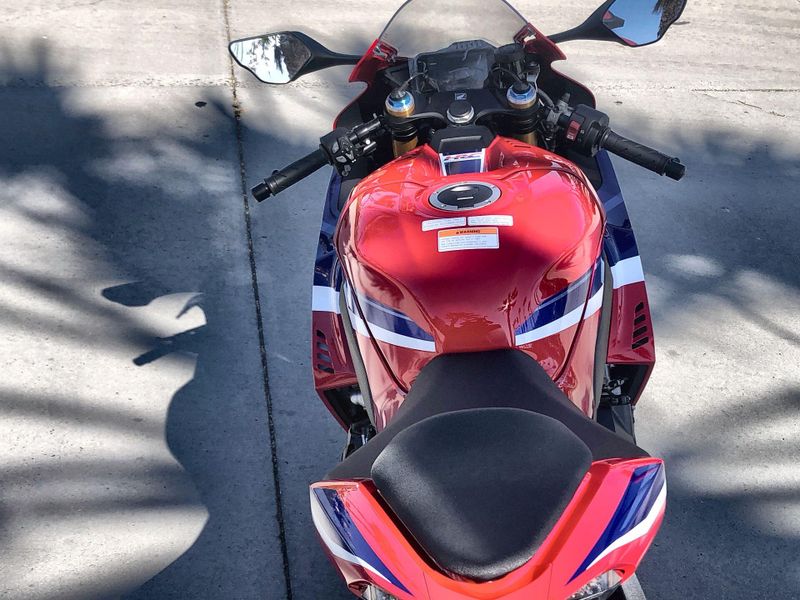 New 2026 Honda CBR1000RR-R FIREBLADE SP Image 25