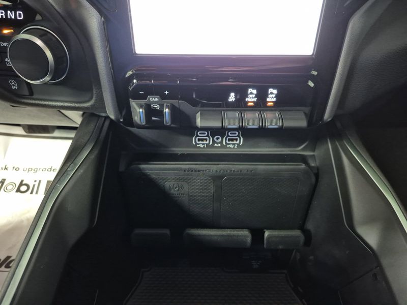 2025 RAM 1500 Big Horn Crew Cab 4x4 5