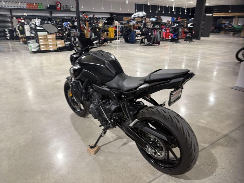 Used 2024 Yamaha MT-07 CA Image 15