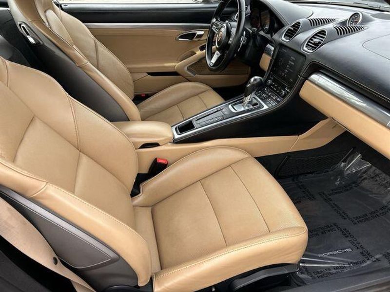 Used 2022 Porsche 718 Cayman SImage 12