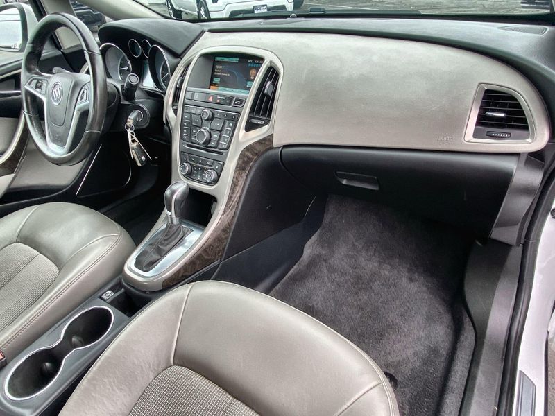 2017 Buick Verano Sport TouringImage 26