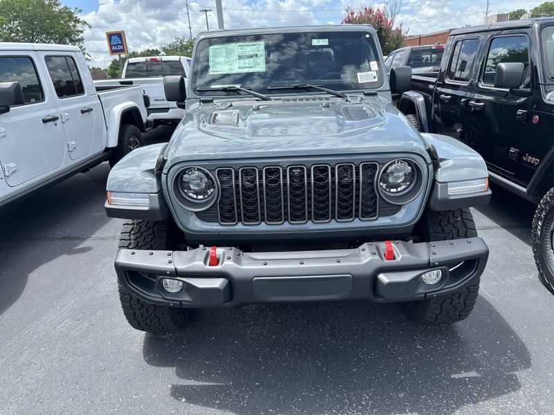 New 2025 Jeep Gladiator Rubicon X 4x4Image 2