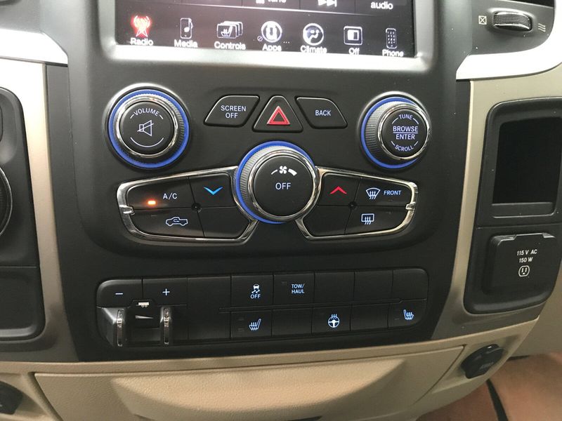 2014 RAM 1500 Big HornImage 12