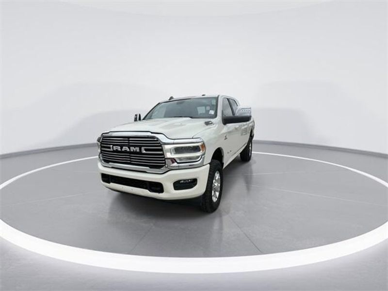 2024 Ram 2500 Laramie photo 3