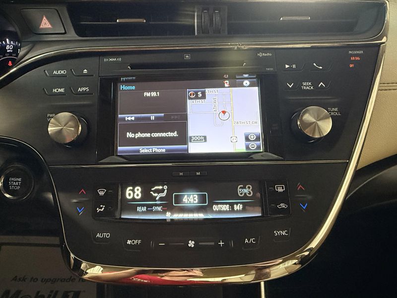Used 2018 Toyota Avalon LimitedImage 28