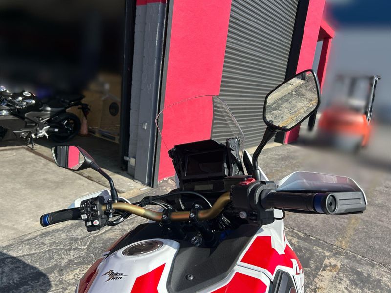New 2025 Honda AFRICA TWIN ADV SP ES Image 15