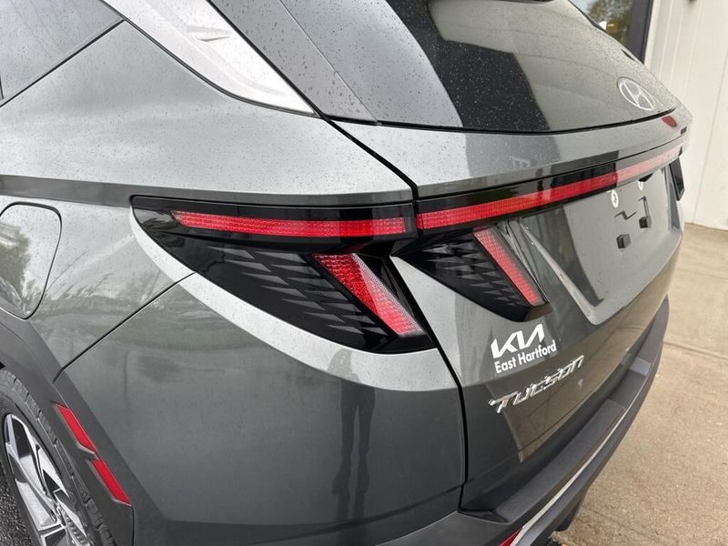 2022 Hyundai Tucson SELImage 9