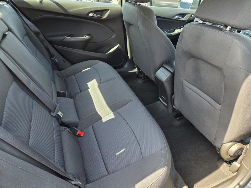 Used 2018 Chevrolet Cruze 4dr Sdn 1.4L LT w/1SD
