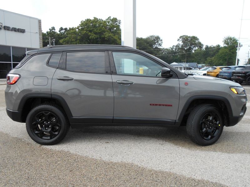 2023 Jeep Compass TrailhawkImage 30