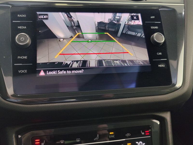 2024 Volkswagen Tiguan SE R-Line Black AWD w/SunroofImage 21