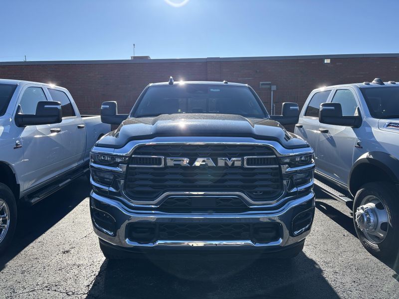 New 2026 RAM 2500 Tradesman Crew Cab 4x4 6