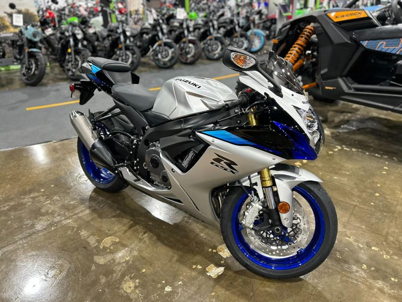 New 2026 Suzuki GSX-R750 Image 8