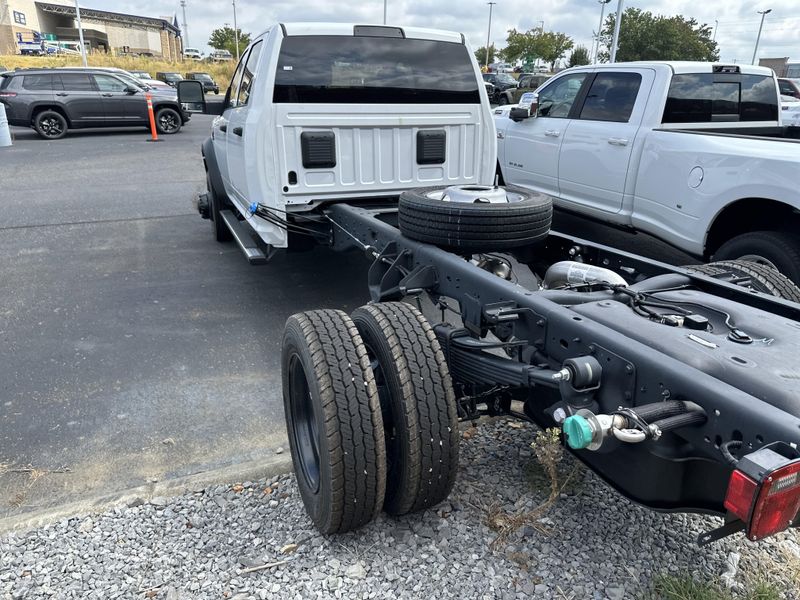 New 2025 RAM 5500 Tradesman Chassis Crew Cab 4x4 84