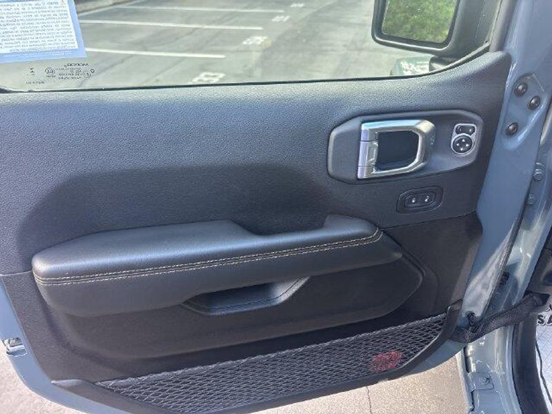Used 2026 Jeep Wrangler SaharaImage 11