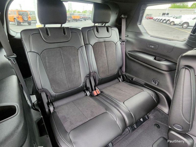 2025 Jeep Grand Cherokee L Altitude X 4x4Image 49