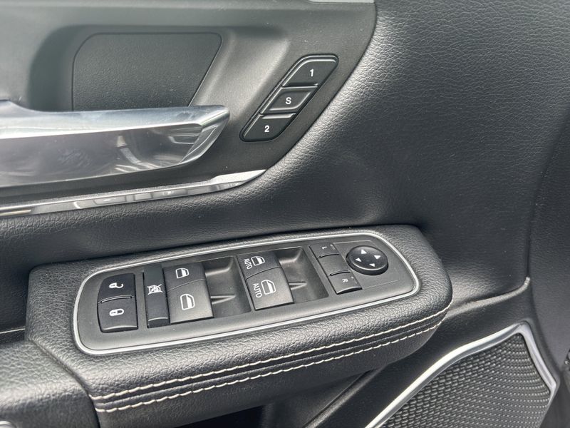 Used 2020 RAM 1500 LaramieImage 21