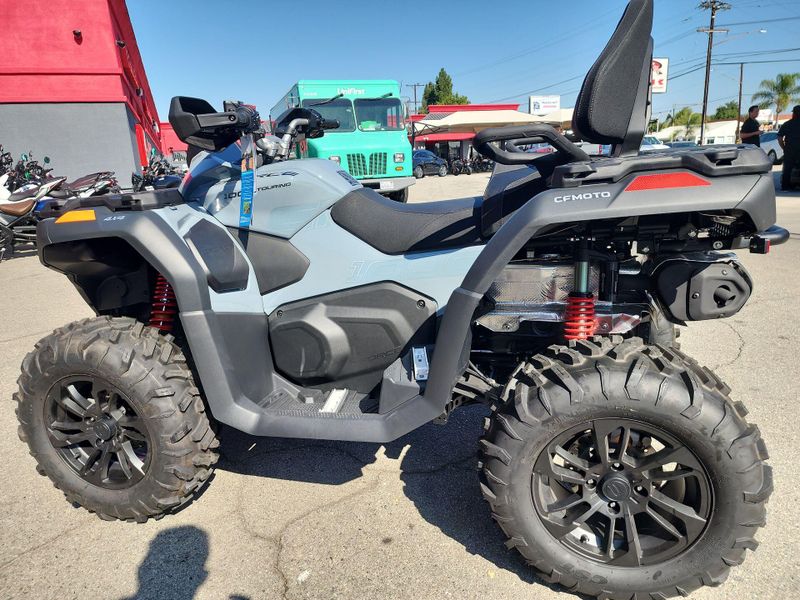 New 2025 CFMOTO CFORCE 1000 TOURING Image 15