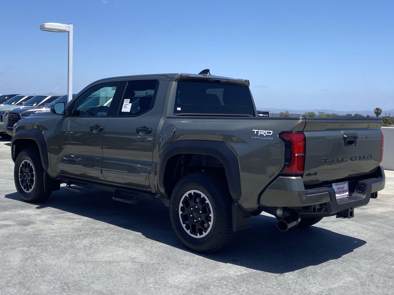 2025 Toyota Tacoma TRD Off RoadImage 3