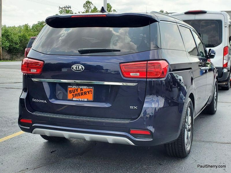 2021 Kia Sedona SXImage 10