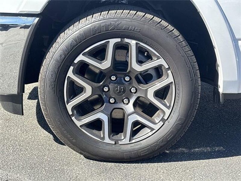 New 2026 RAM 1500 Laramie Crew Cab 4x4 5