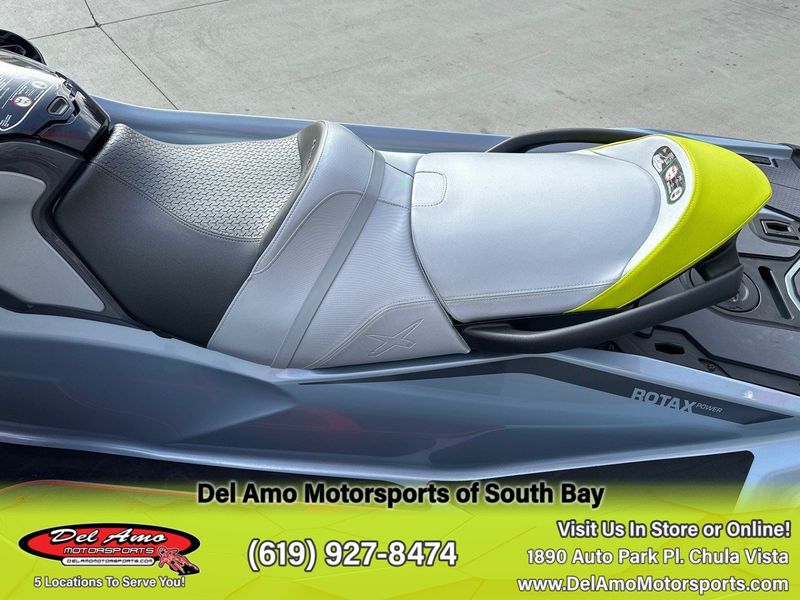 2024 Sea-Doo 10RC  in a ICE METAL / MANTA GREEN exterior color. Del Amo Motorsports of South Bay (619) 547-1937 delamomotorsports.com 