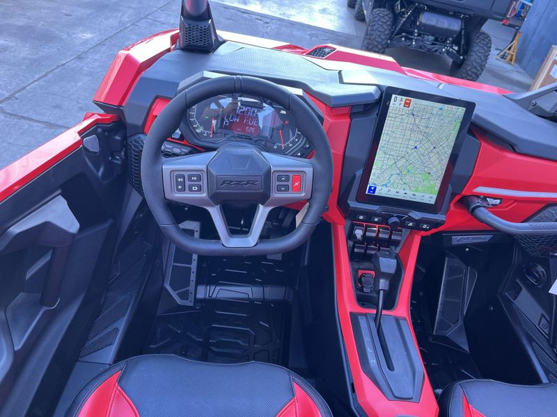 New 2026 Polaris RZR PRO R ULTIMATE Image 15