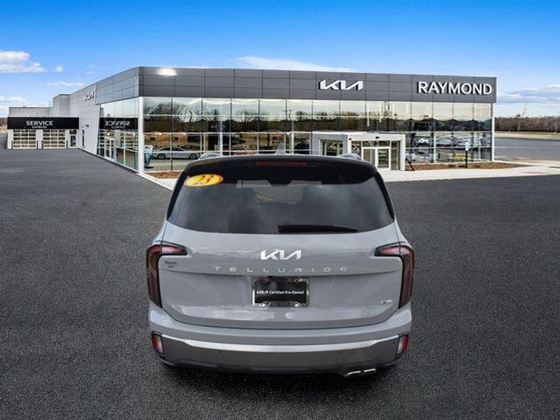 Used 2023 Kia Telluride SX-Prestige X-LineImage 4