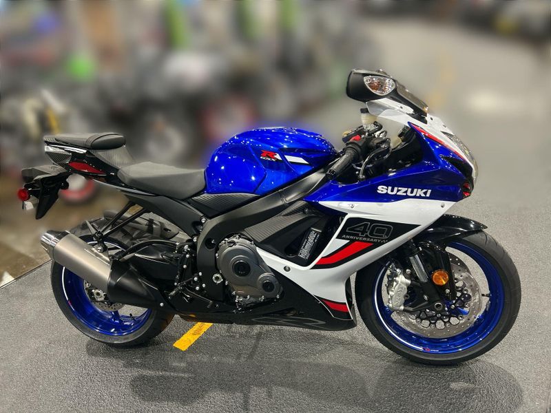 New 2026 Suzuki GSX-R600Z 40TH ANNIVERSARY EDITION Image 11