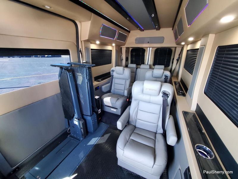New 2026 RAM Promaster 2500 Slt+ Window Van High Roof 159' Wb