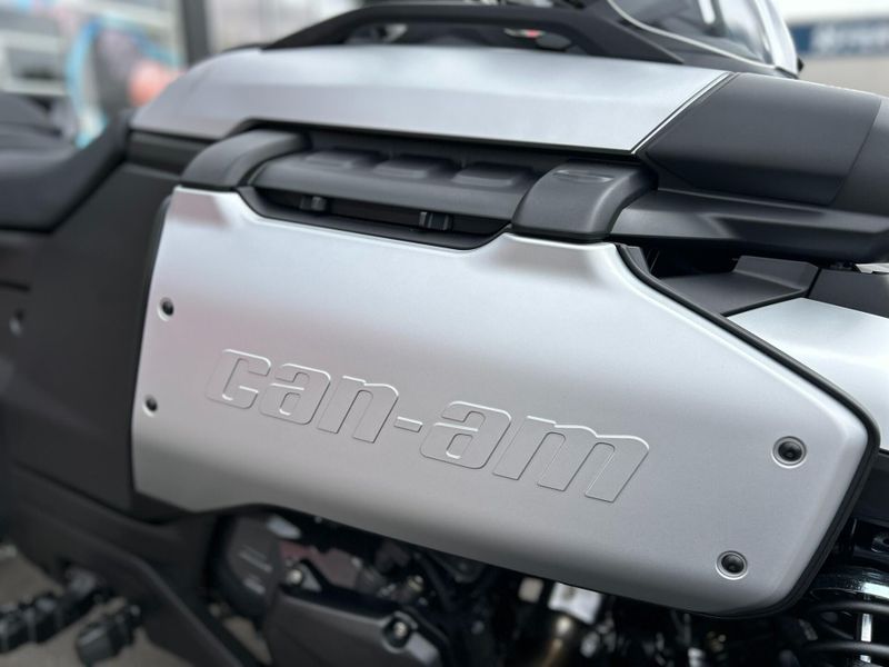 New 2025 Can-Am CANYON STANDARD Image 27