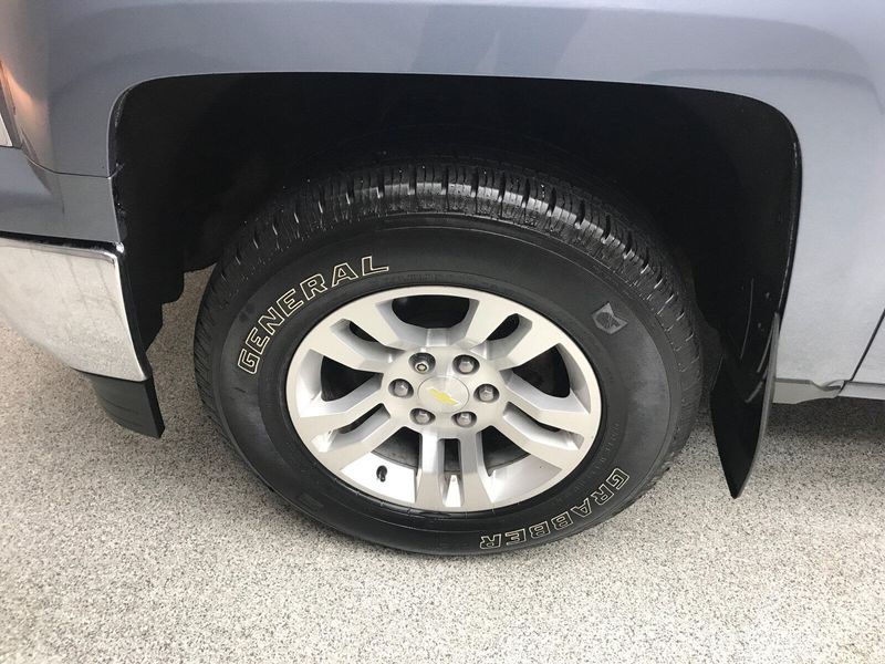 Used 2015 Chevrolet Silverado 1500 LTImage 2