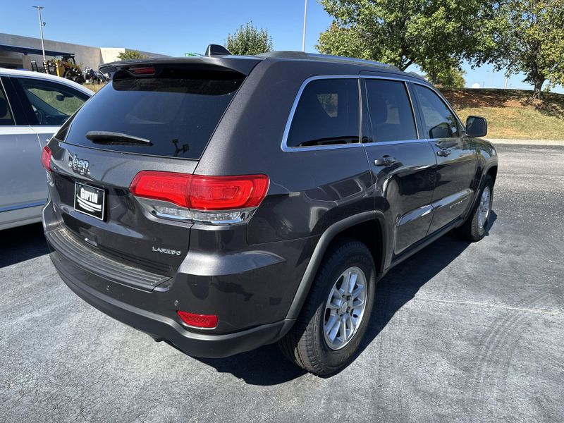 Used 2018 Jeep Grand Cherokee Laredo EImage 7